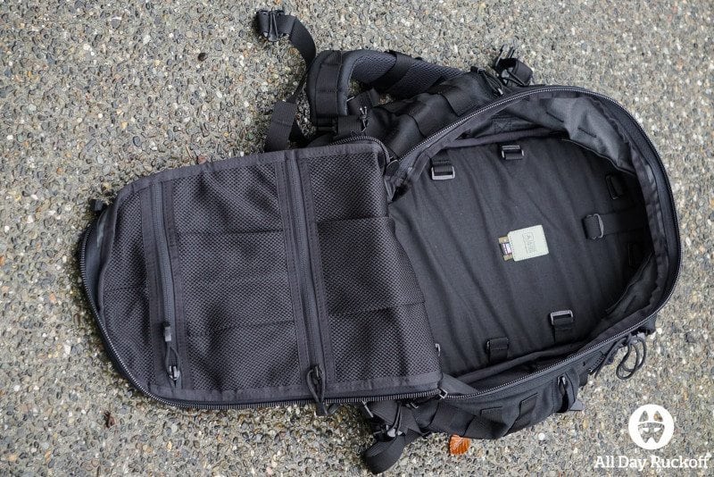 TAD FAST Pack EDC 2015 - Inside